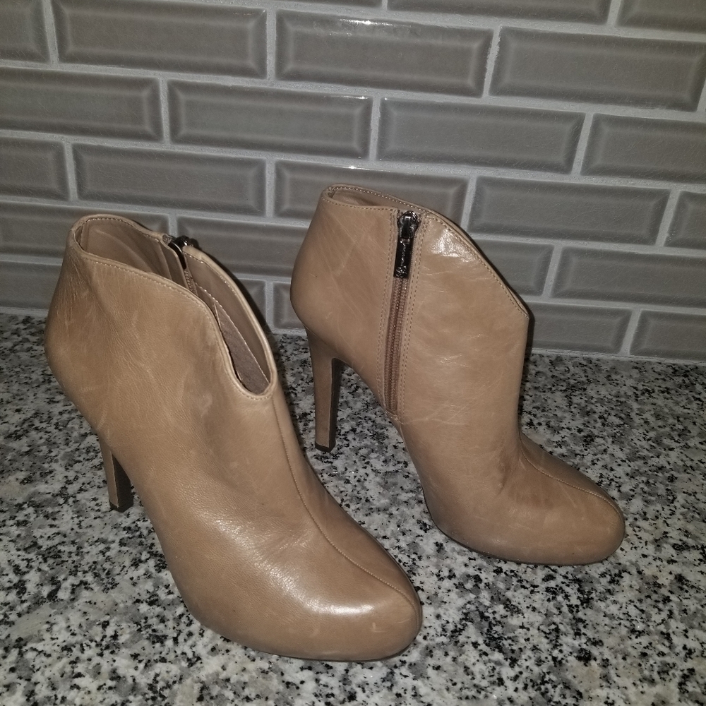 Women's leather booties